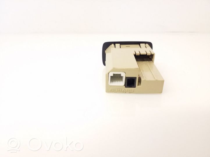 Subaru Outback (BS) Connettore plug in USB 86257AL100