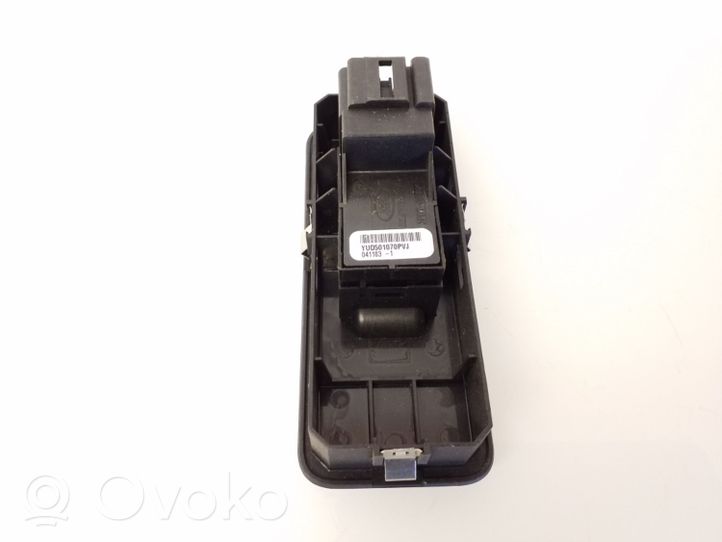 Land Rover Range Rover Sport L320 Electric window control switch YUD501070PVJ