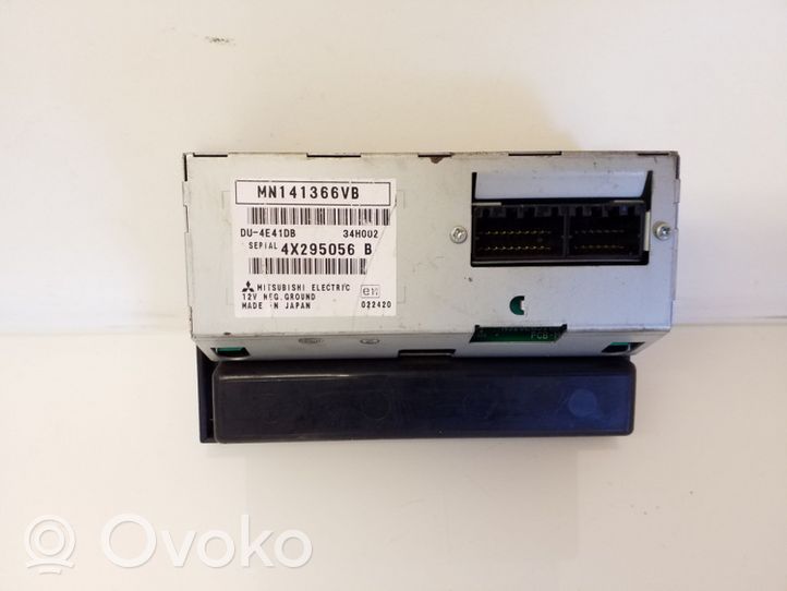 Mitsubishi Grandis Monitori/näyttö/pieni näyttö MN141366VB