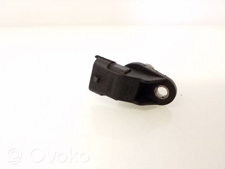 Volvo S80 Camshaft speed sensor 8631533