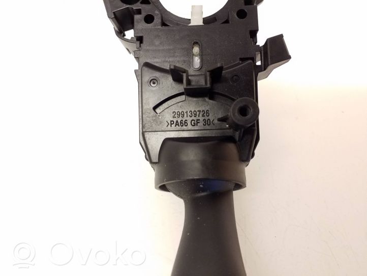 KIA Carens III Indicator stalk 299139726