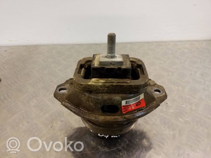 Land Rover Discovery 3 - LR3 Soporte de montaje del motor KKB500441G