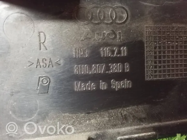 Audi Q3 8U Priekšpusē dekoratīva bampera uzlikas 8U0807380B