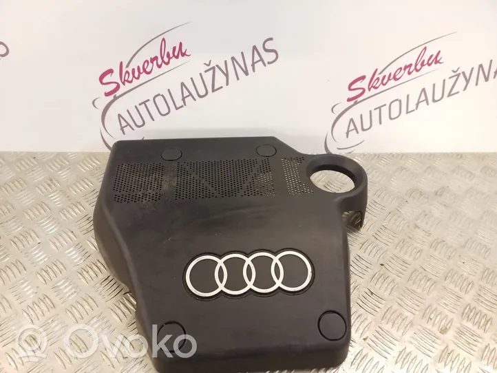 Audi A3 S3 8L Copri motore (rivestimento) 06A103925