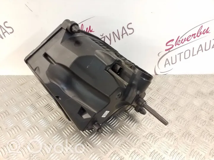 Audi A4 S4 B9 Коробка воздушного фильтра 8W0133835F