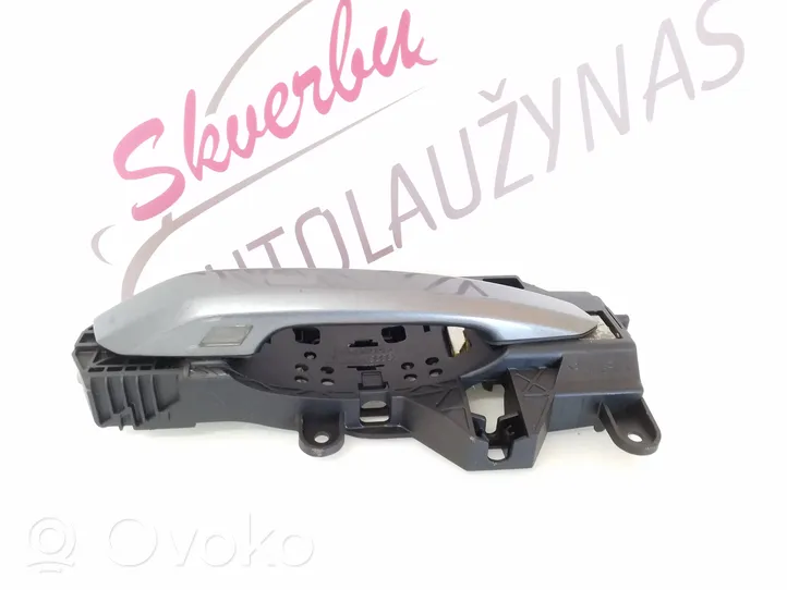 Audi A4 S4 B9 Klamka zewnętrzna drzwi przednich 8W02837812A