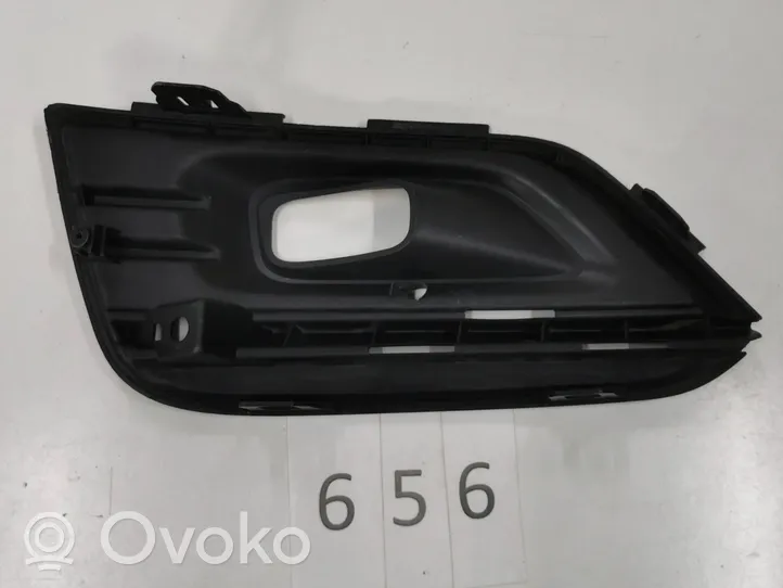 Renault Talisman Etupuskurin alempi jäähdytinsäleikkö 263318607R