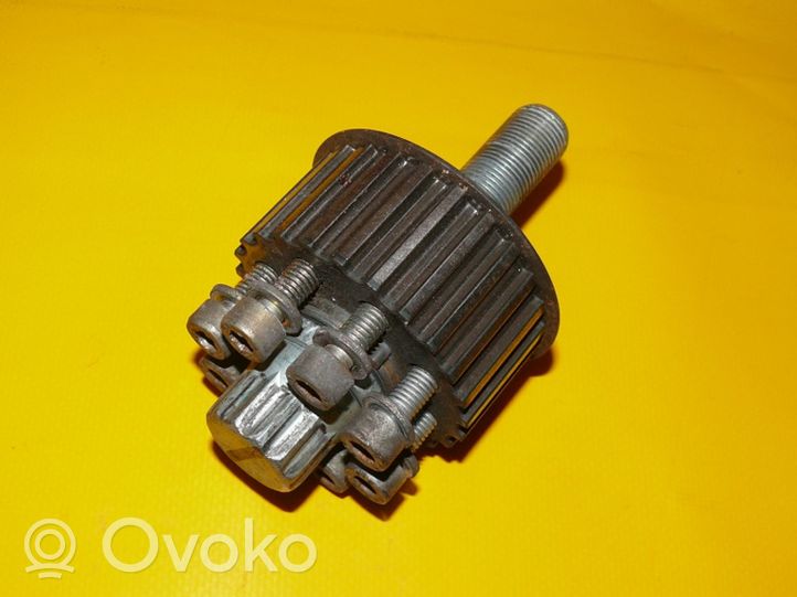 Audi A8 S8 D2 4D Puleggia dell’albero a camme/VANOS 057105263