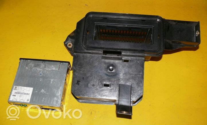 Audi A4 S4 B6 8E 8H Inny element deski rozdzielczej 4D0919146B