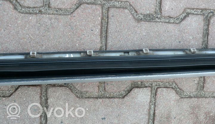 Audi A6 S6 C5 4B Moulure de porte avant 4B3853960