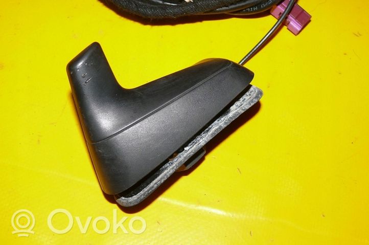 Audi A6 S6 C5 4B Antena GPS 