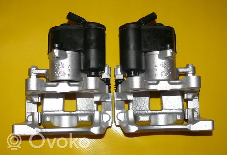 Volkswagen PASSAT CC Set dischi freno e pinze 3C0615403B