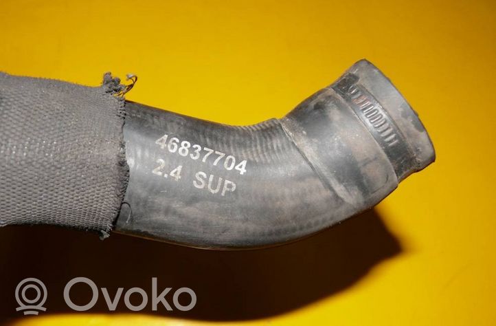 Fiat Stilo Tuyau de radiateur de chauffage 46837704