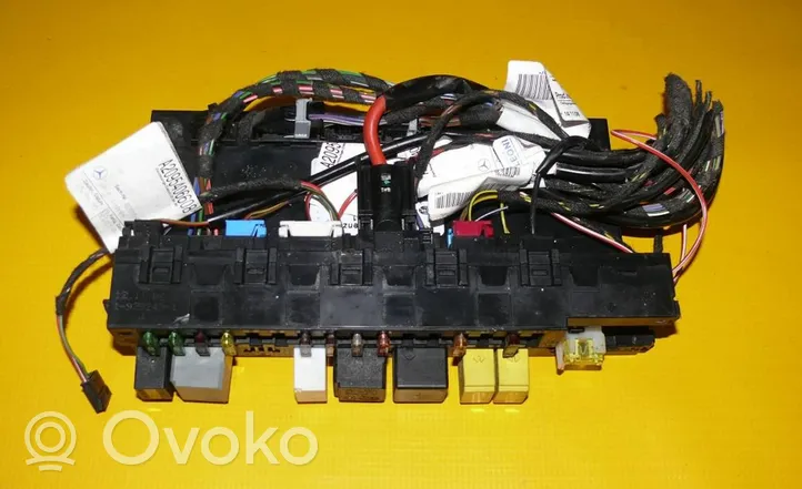 Mercedes-Benz CLK AMG A209 C209 Module confort 2035453401