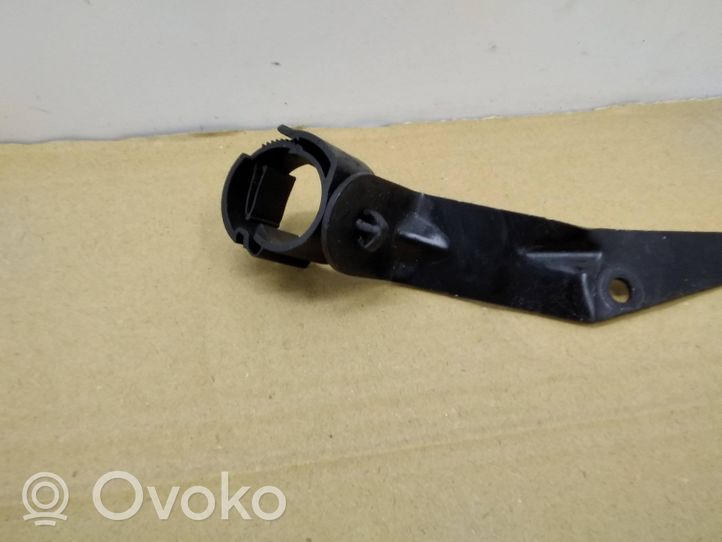 BMW 5 G30 G31 Staffa di montaggio del radiatore 1712-8619737