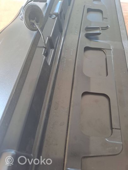 Porsche Macan Spoiler del portellone posteriore/bagagliaio 95B827934