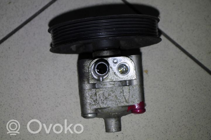 Volvo S60 Ohjaustehostimen pumppu 30741122