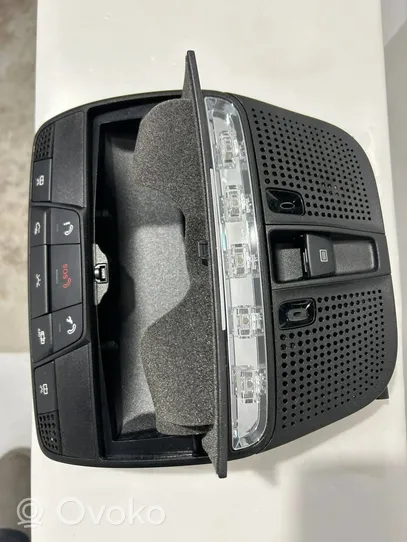 Mercedes-Benz C AMG W205 Front seat light A0008275323