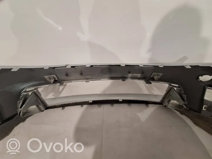 Skoda Octavia Mk3 (5E) Zderzak przedni 1042311901N0