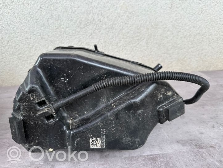 BMW 5 G30 G31 Zbiornik płynu AdBlue 7377944