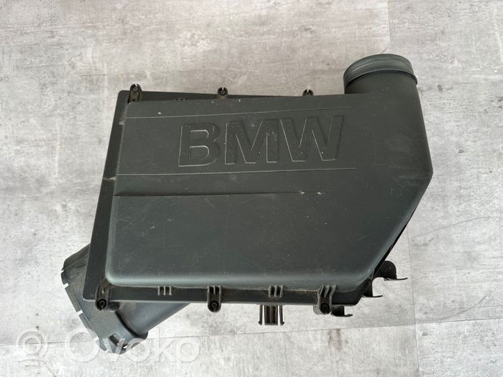 BMW X3 F25 Boîtier de filtre à air 13717583725