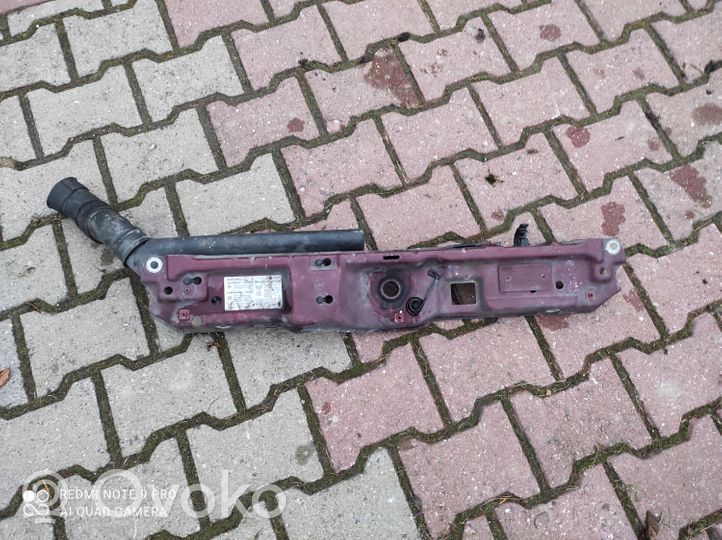 Opel Corsa C Panel mocowania chłodnicy / góra 