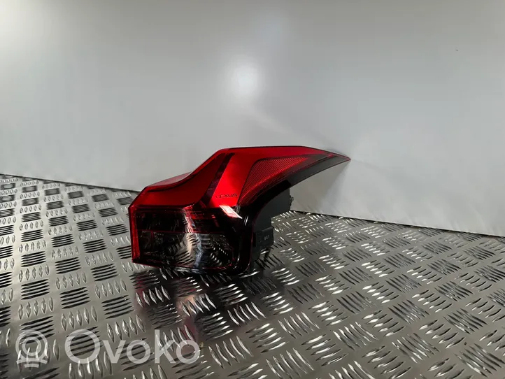 Lexus UX Lampa tylna 