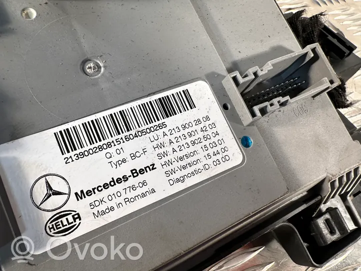 Mercedes-Benz E W213 SAM valdymo blokas A2139002808