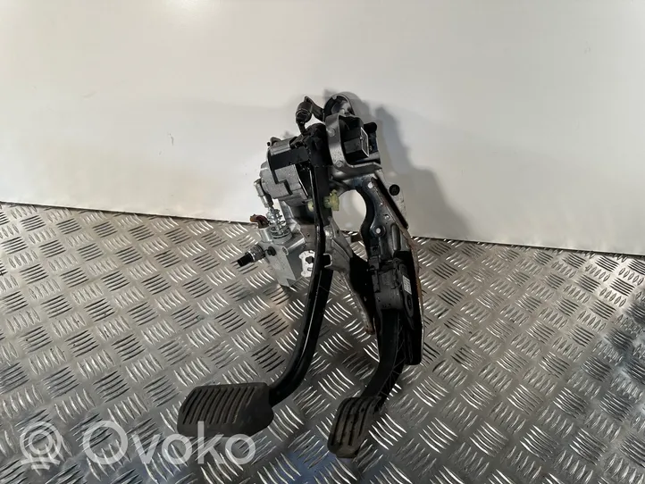 Volvo V60 Assemblage pédale 31329062