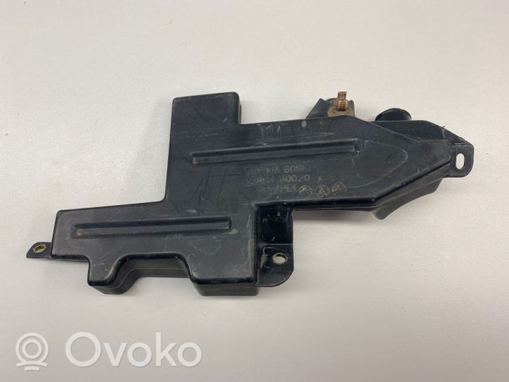 Toyota Land Cruiser (J120) Oro filtro dėžė 1789330020