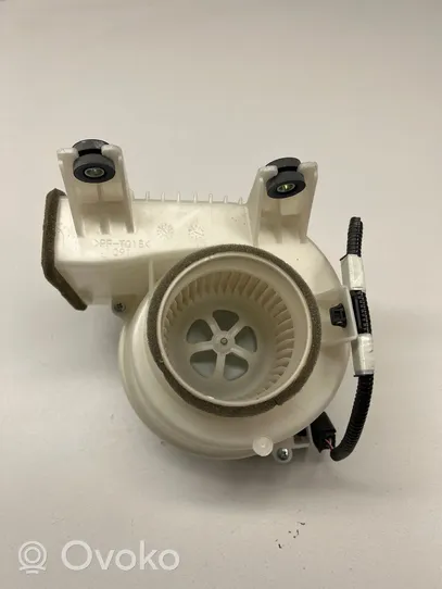 Toyota RAV 4 (XA40) Ventola riscaldamento/ventilatore abitacolo G923048070