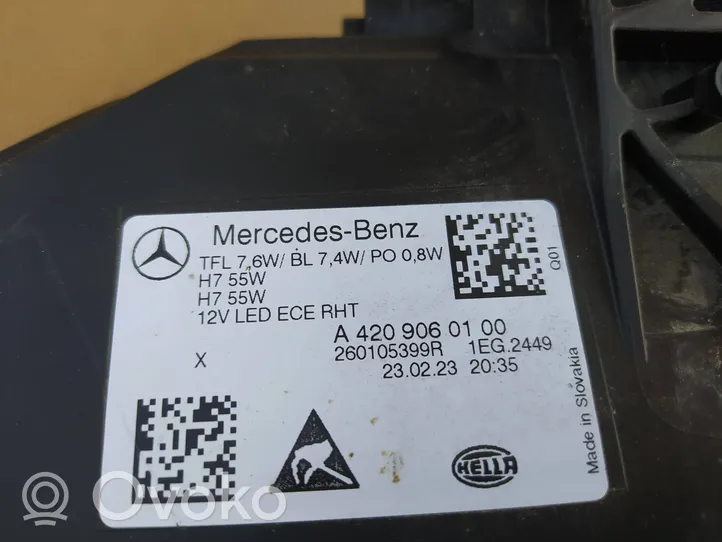 Mercedes-Benz Citan II Lampa przednia 260105399R