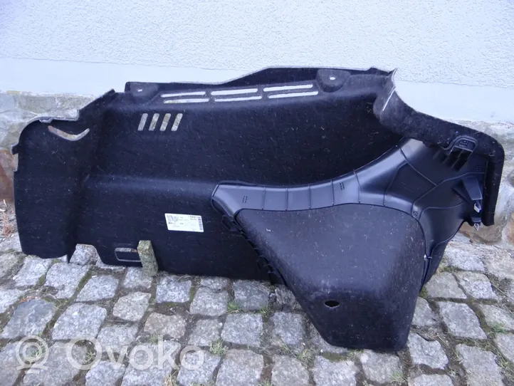 Audi A3 S3 8V Dolny panel schowka koła zapasowego 8V5863887