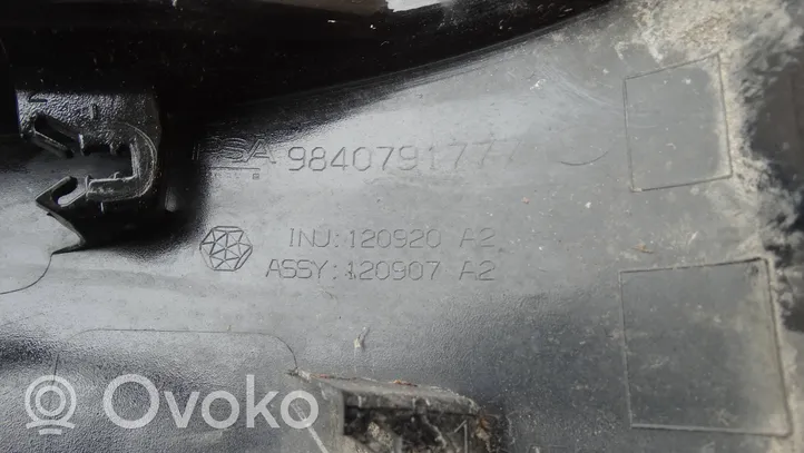 Opel Grandland X Etupyöräkotelon koristelista 9840791777