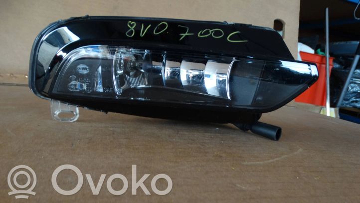 AUDI A3 Sportback 8PA Feu Antibrouillard Avant Droit 2.00 Petrol 147kw