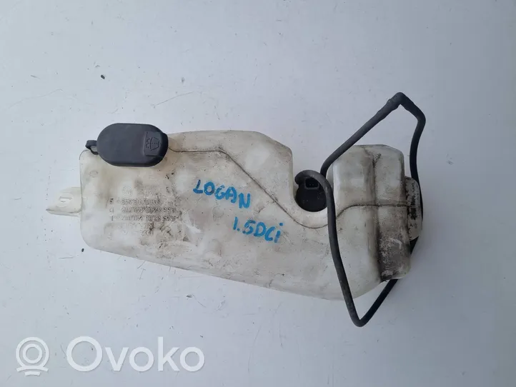 Dacia Logan I Windshield washer fluid reservoir/tank 8200210002