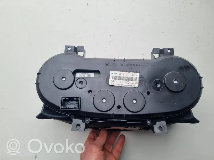 Fiat Grande Punto Geschwindigkeitsmesser Cockpit 51914934