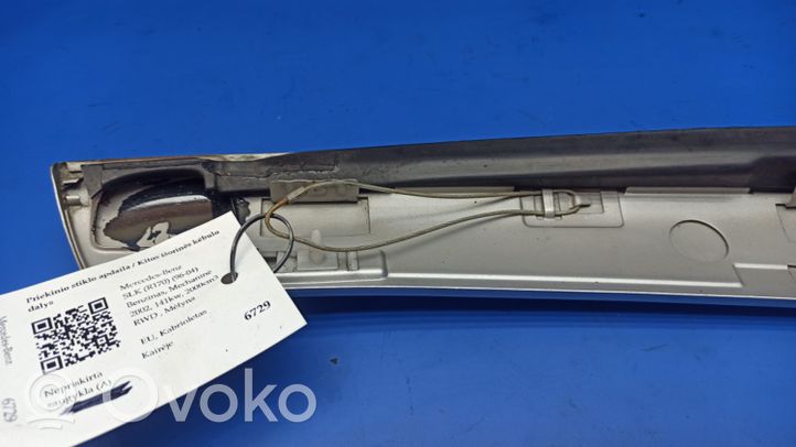 Mercedes-Benz SLK R170 Listwa szyby czołowej / przedniej A1706980398