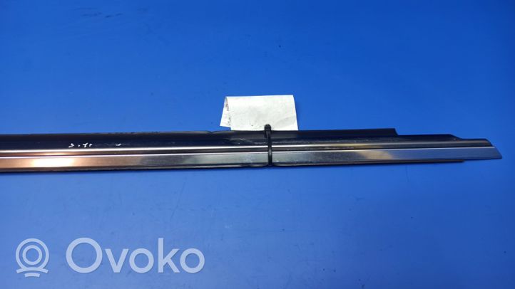 Mercedes-Benz S W140 Rivestimento modanatura del vetro della portiera anteriore W140