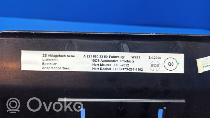 Mercedes-Benz S W221 Staufach Ablagefach im Kofferraum A2216802350
