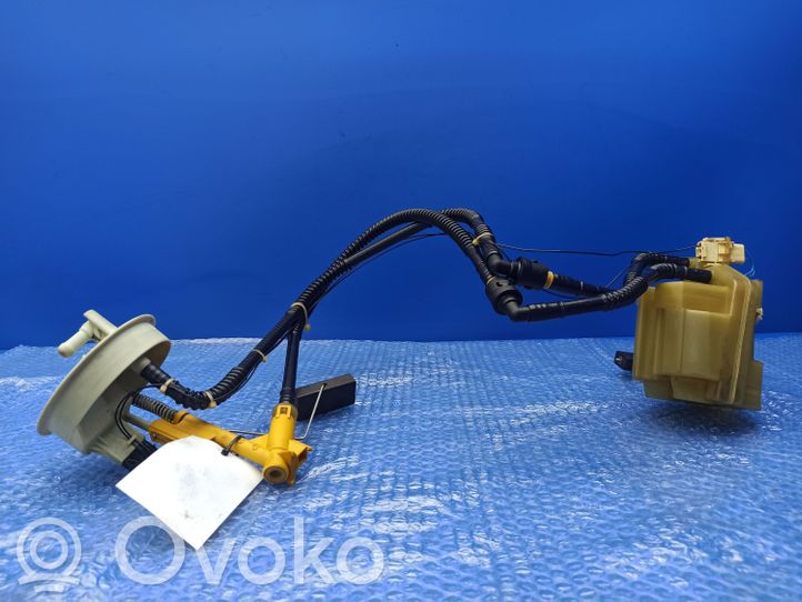 A2034710713002 Mercedes-Benz C W203 Kraftstoffpumpe im Tank, 39.99  