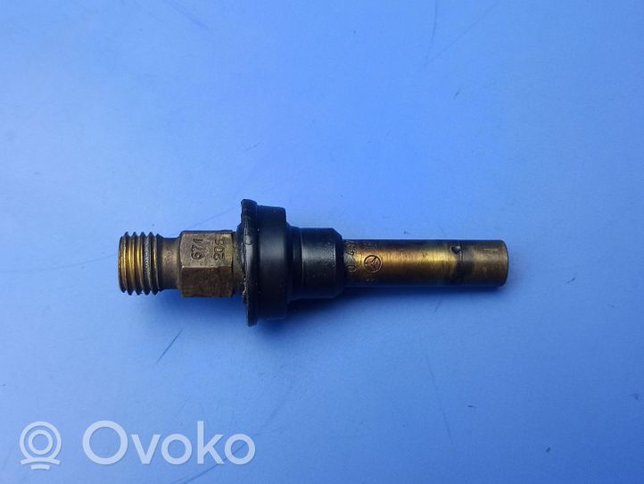 Mercedes-Benz S W126 Injecteur de carburant 0000785623