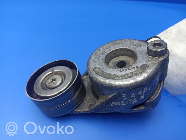 Mercedes-Benz ML W164 Napinacz paska wielorowkowego / Alternatora 950154