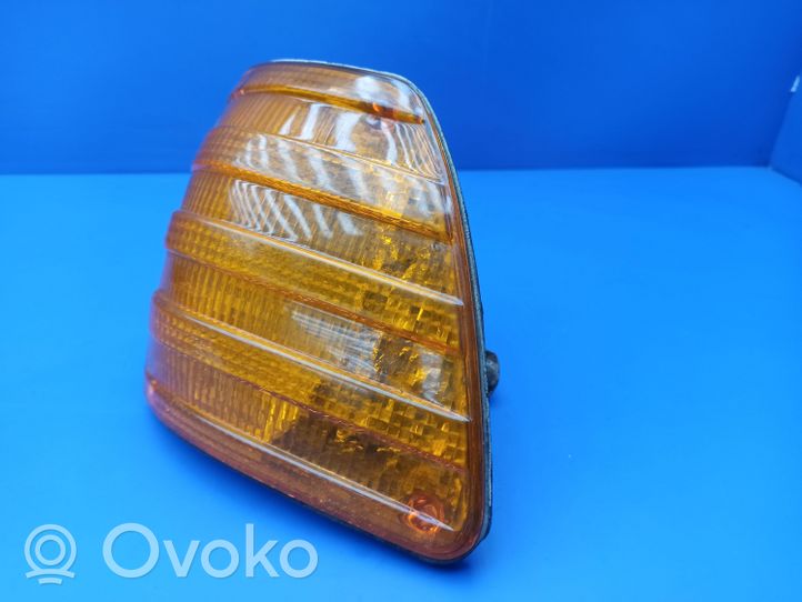 Mercedes-Benz S W116 Front indicator light 1305233002