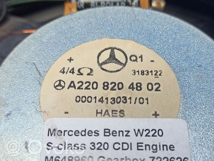 Mercedes-Benz S W220 Subwoofer-bassokaiutin A2208204802