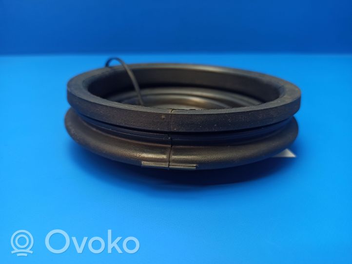 Mercedes-Benz E W211 Fuel tank cap trim A2039971381