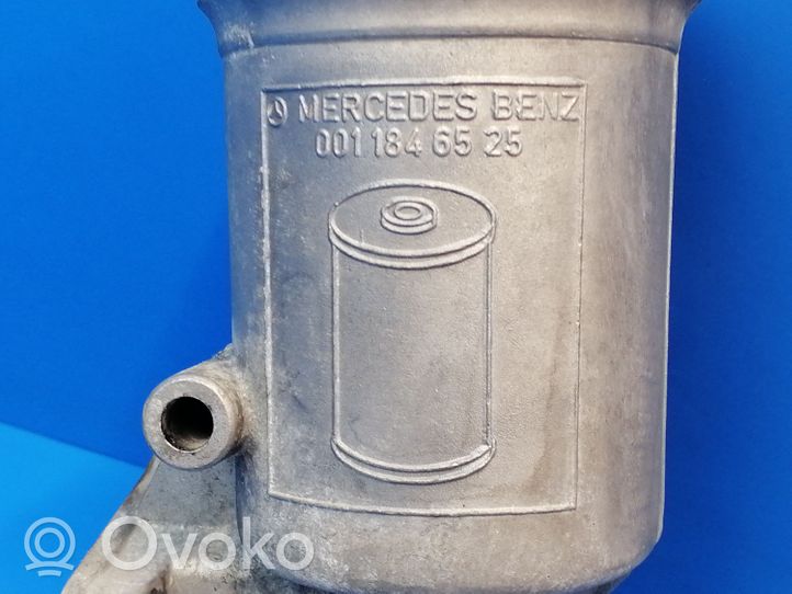 Mercedes-Benz 380 560SEC C126 Supporto di montaggio del filtro dell’olio 0011846525