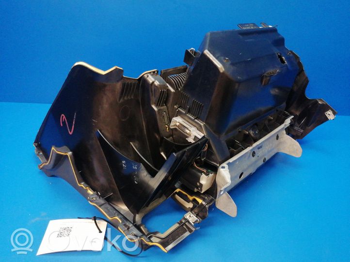 Mercedes-Benz E W211 Set vano portaoggetti 2116802487