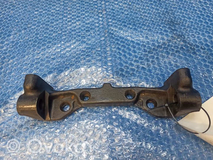 Jaguar XJS Rear differential/diff mount bracket 