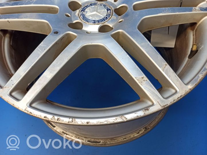 Mercedes-Benz E W212 R18 alloy rim A2124012402